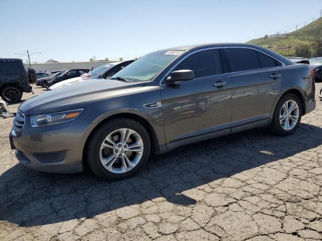 2015 Ford Taurus SE