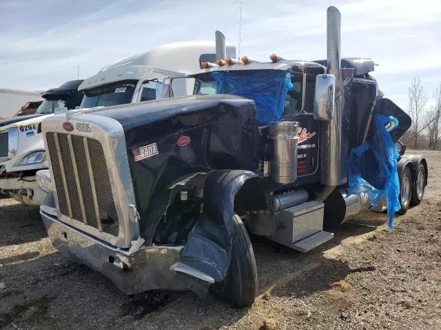 2024 Peterbilt 389 Semi Truck