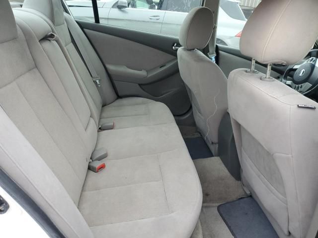 2011 Nissan Altima Base