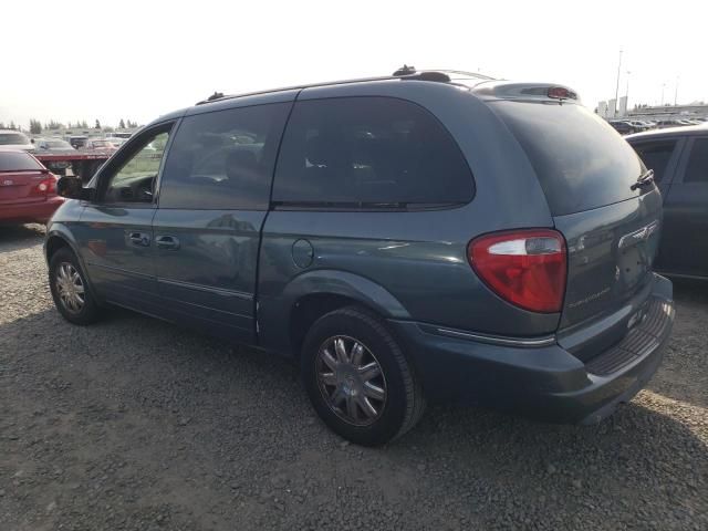 2005 Chrysler Town & Country Limited