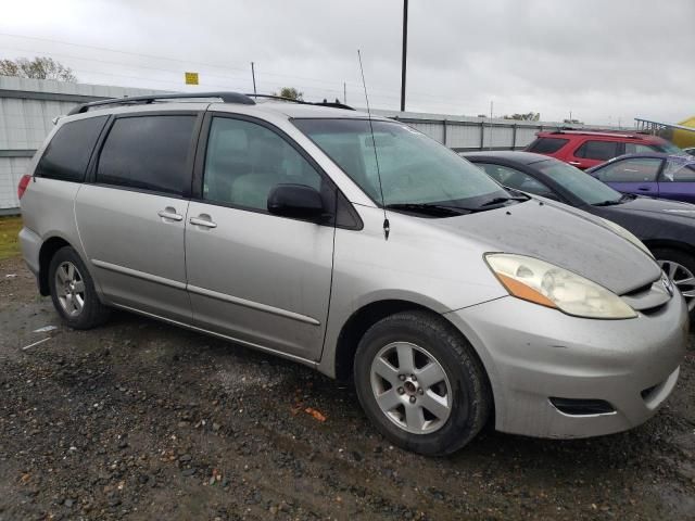 2006 Toyota Sienna CE