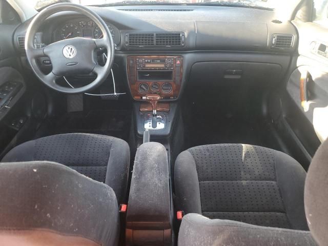 2000 Volkswagen Passat GLS 4MOTION