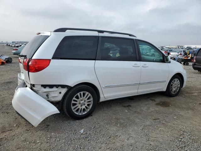 2007 Toyota Sienna XLE