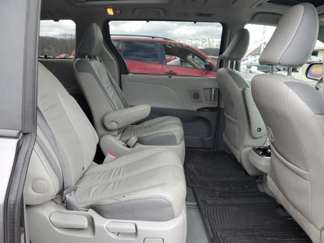 2011 Toyota Sienna XLE