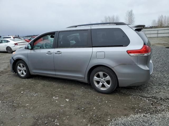 2011 Toyota Sienna LE