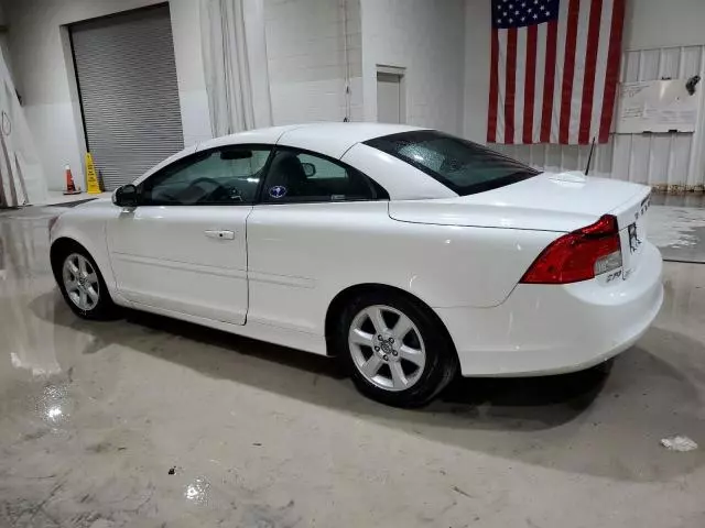 2013 Volvo C70 T5