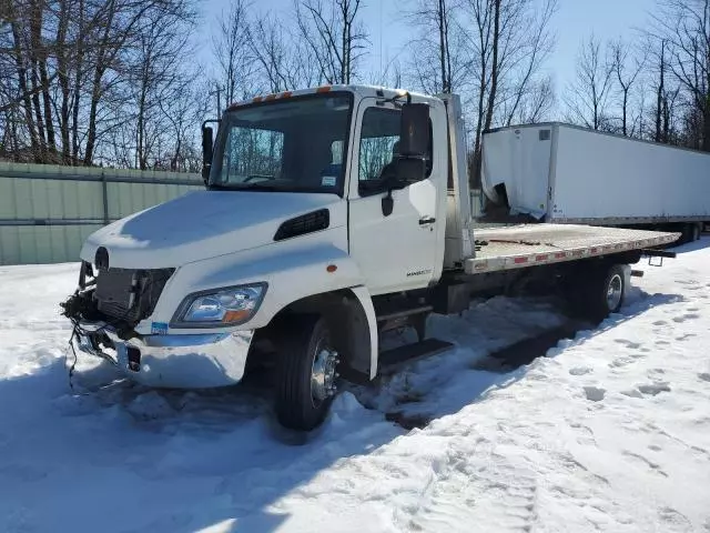 2008 Hino 238 Rollback Truck