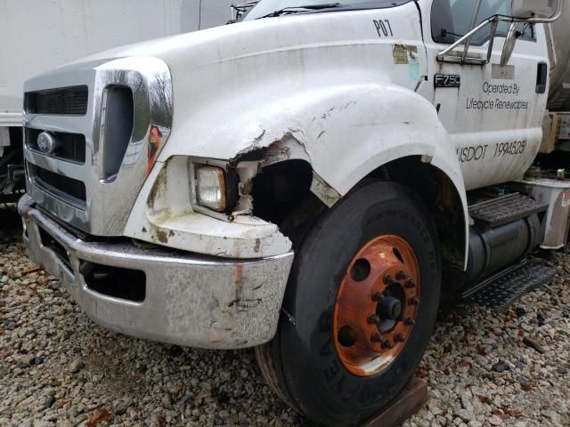 2011 Ford F750 Super Duty