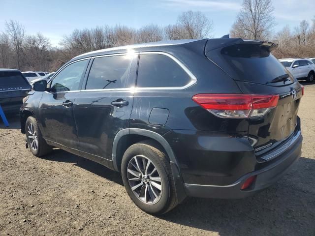 2018 Toyota Highlander SE