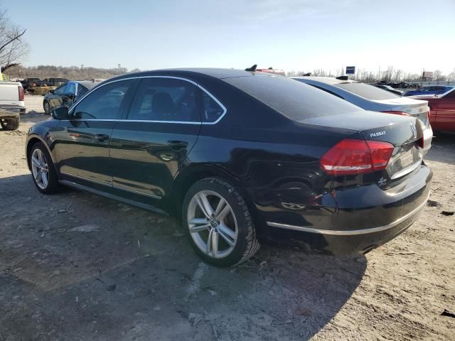 2013 Volkswagen Passat SEL