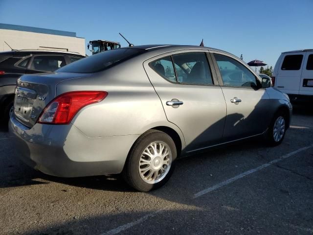 2012 Nissan Versa S