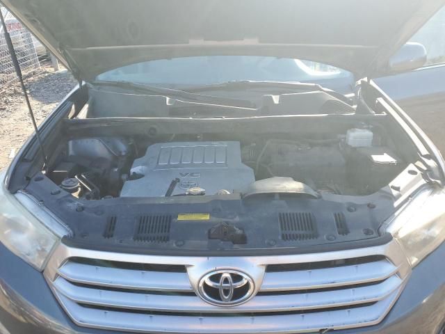 2011 Toyota Highlander Base