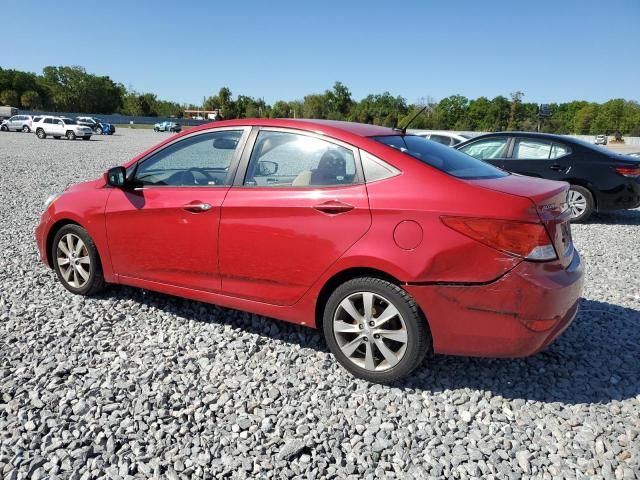 2013 Hyundai Accent GLS