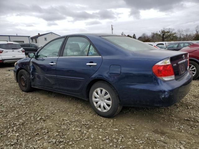 2005 Toyota Camry LE