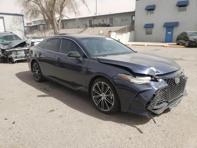 2019 Toyota Avalon XLE