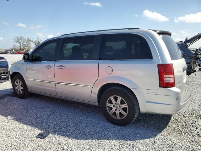 2010 Chrysler Town & Country Touring