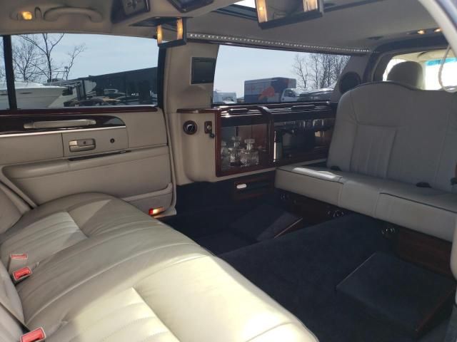 2007 Lincoln Town Car Executive