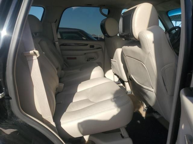 2005 Cadillac Escalade Luxury