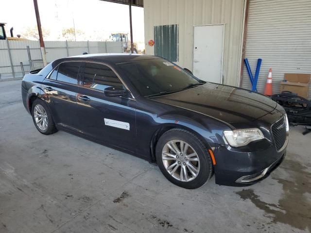 2019 Chrysler 300 Touring