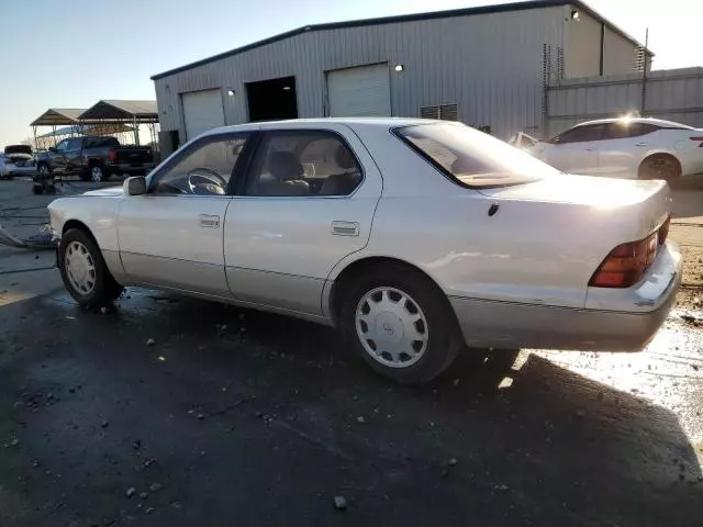 1995 Lexus LS 400