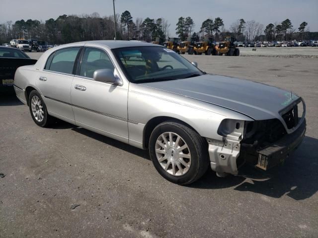 2007 Lincoln Town Car Signature