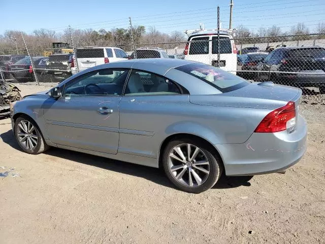 2011 Volvo C70 T5