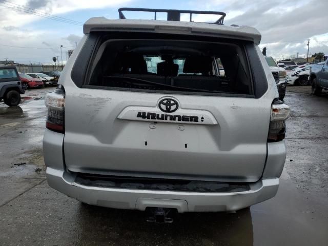 2023 Toyota 4runner SE