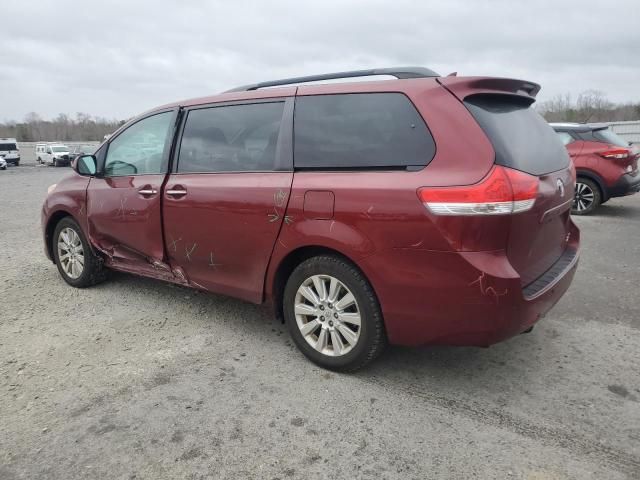 2011 Toyota Sienna XLE