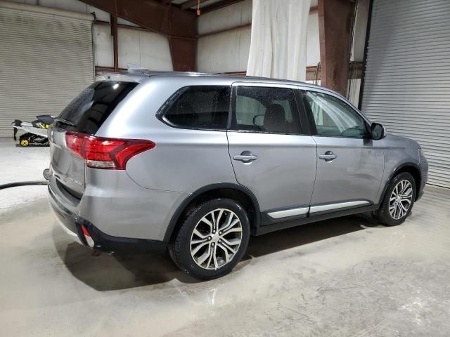 2017 Mitsubishi Outlander SE