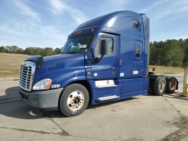 2014 Freightliner Cascadia 125