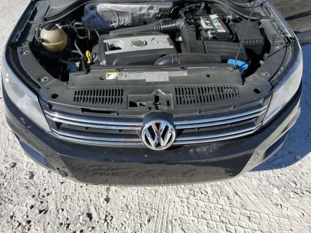 2015 Volkswagen Tiguan S