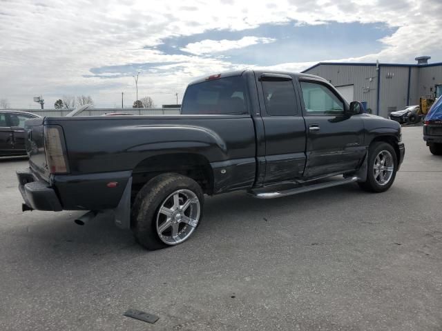 2002 GMC Sierra K1500 Denali