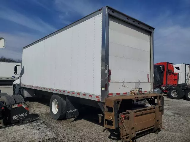 2018 Hino 268A BOX Truck