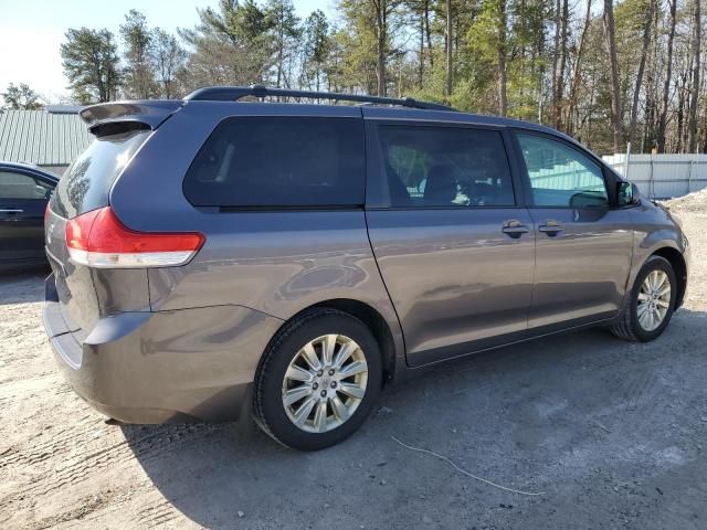 2012 Toyota Sienna LE