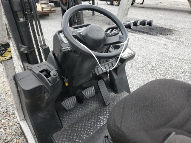 2013 Nissan Forklift