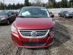 2012 Volkswagen Routan SE