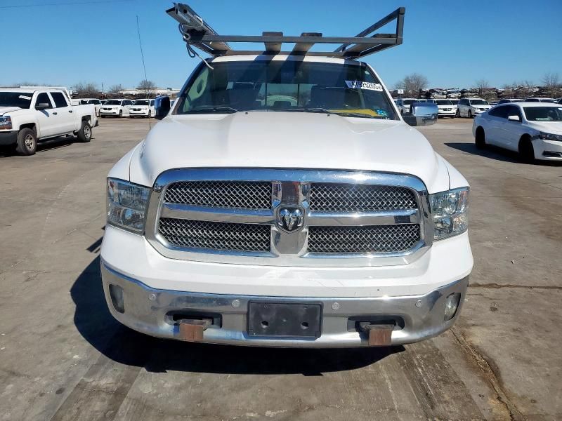 2017 Dodge RAM 1500 SLT