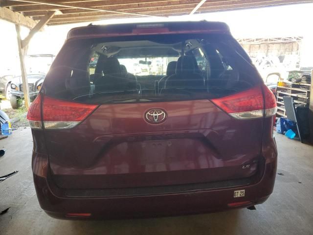 2012 Toyota Sienna LE