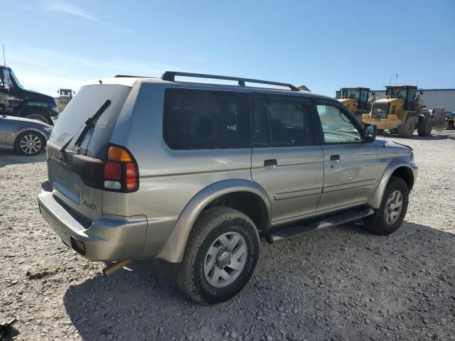 2002 Mitsubishi Montero Sport XLS