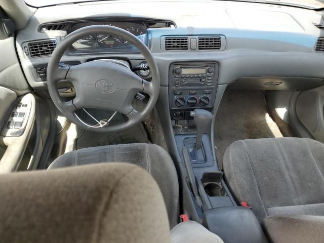 2000 Toyota Camry CE