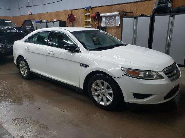 2011 Ford Taurus SE