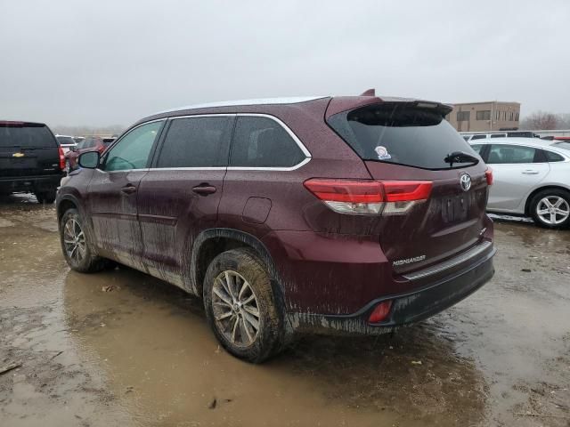 2019 Toyota Highlander SE