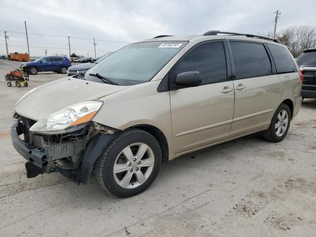 2008 Toyota Sienna CE