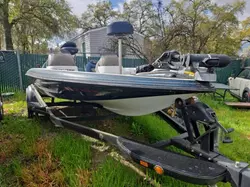 Buy Salvage Boats For Sale now at auction: 2004 Land Rover 2004 Landau Boat CO Bass Boat