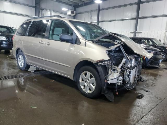 2006 Toyota Sienna CE