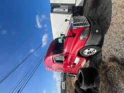 Salvage trucks for sale at Lexington, KY auction: 2016 Freightliner Cascadia 125