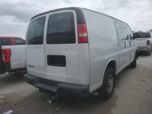 2019 Chevrolet Express G2500