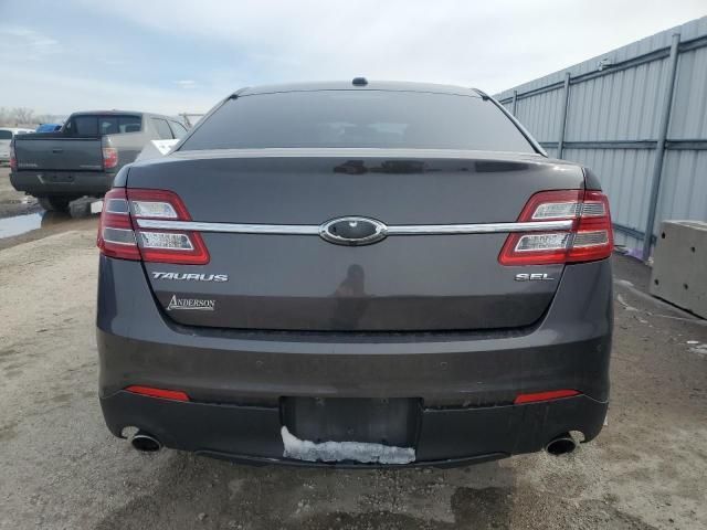 2015 Ford Taurus SEL