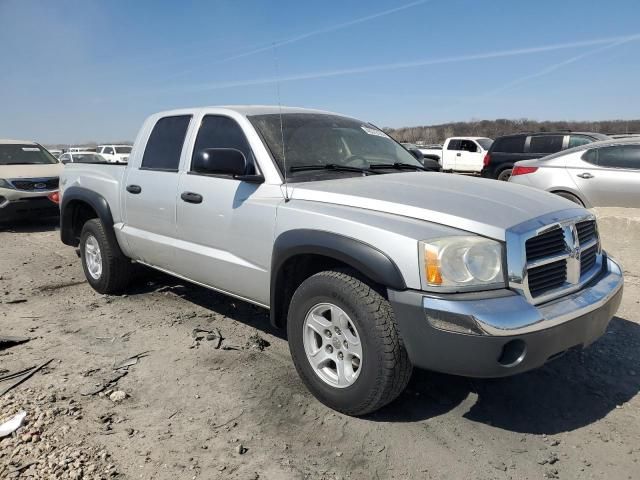 2005 Dodge Dakota Quad SLT