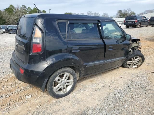 2011 KIA Soul +